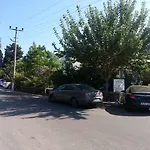 Muskebi Aparthotel