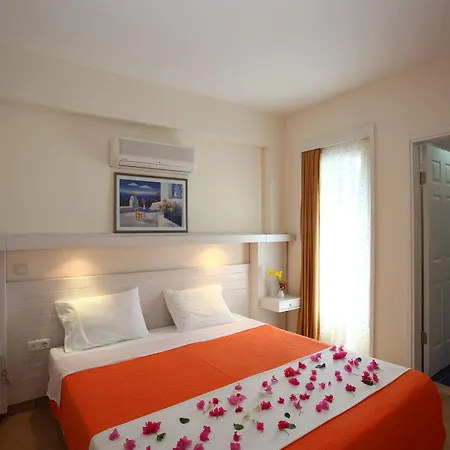 Aparthotel Muskebi Ortakent