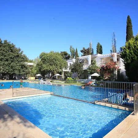 Muskebi Appart hôtel 2*