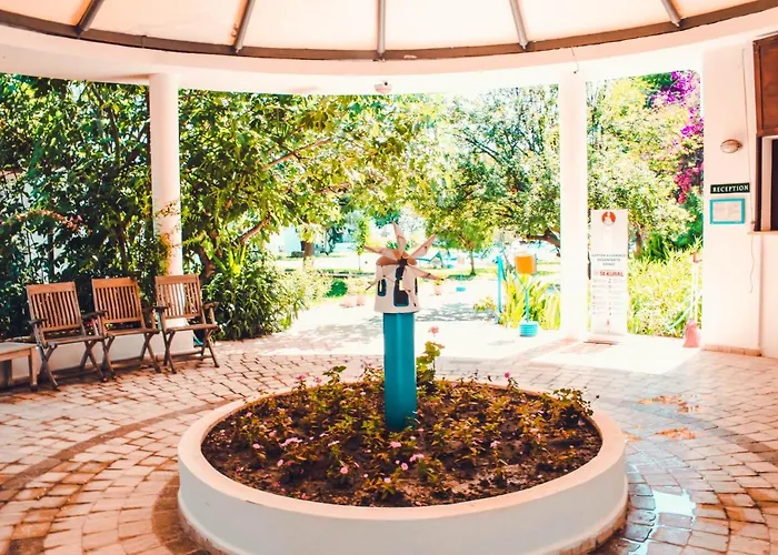 Muskebi מלון דירות 3*