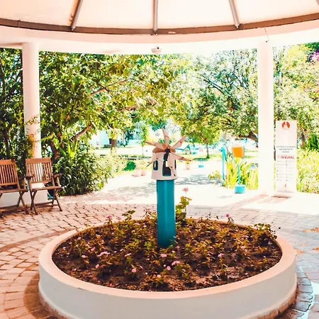 Muskebi Lejlighedshotel 2*