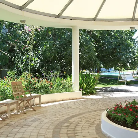 Muskebi アパートホテル