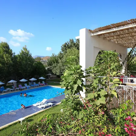 Muskebi Apartmanhotel Ortakent