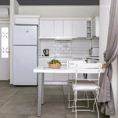 Muskebi מלון דירות 3*