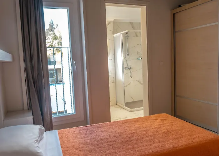 Apart Otel Muskebi 3*